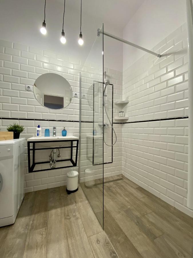 Art Apartment Szeged Esterno foto
